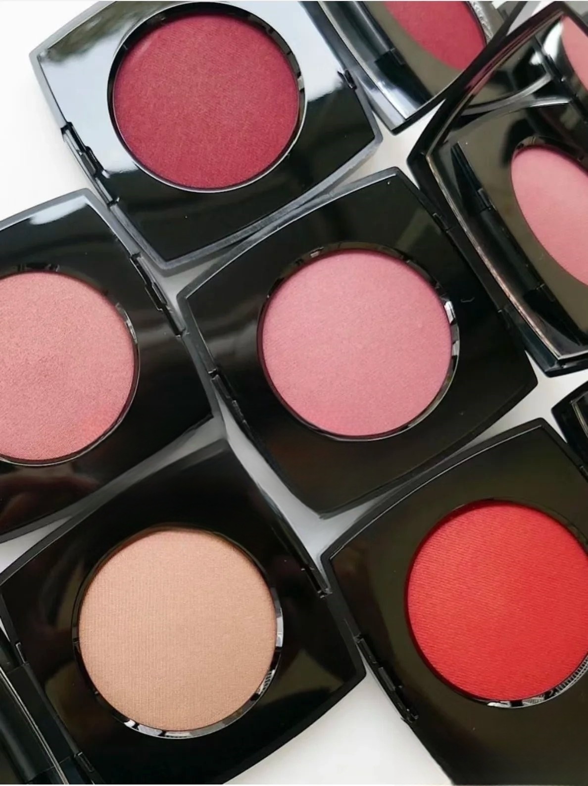 New Designer Face Cheek makeup Luxury Blush with mirror natural blush Solid color contouring tray A Levres long lasting Cosmetic Stock