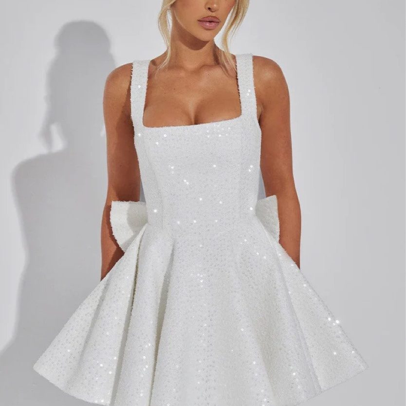 hot Free shipping designer dress for women Fashionable and minimalist dress loose and comfortable vacation mid length skirt