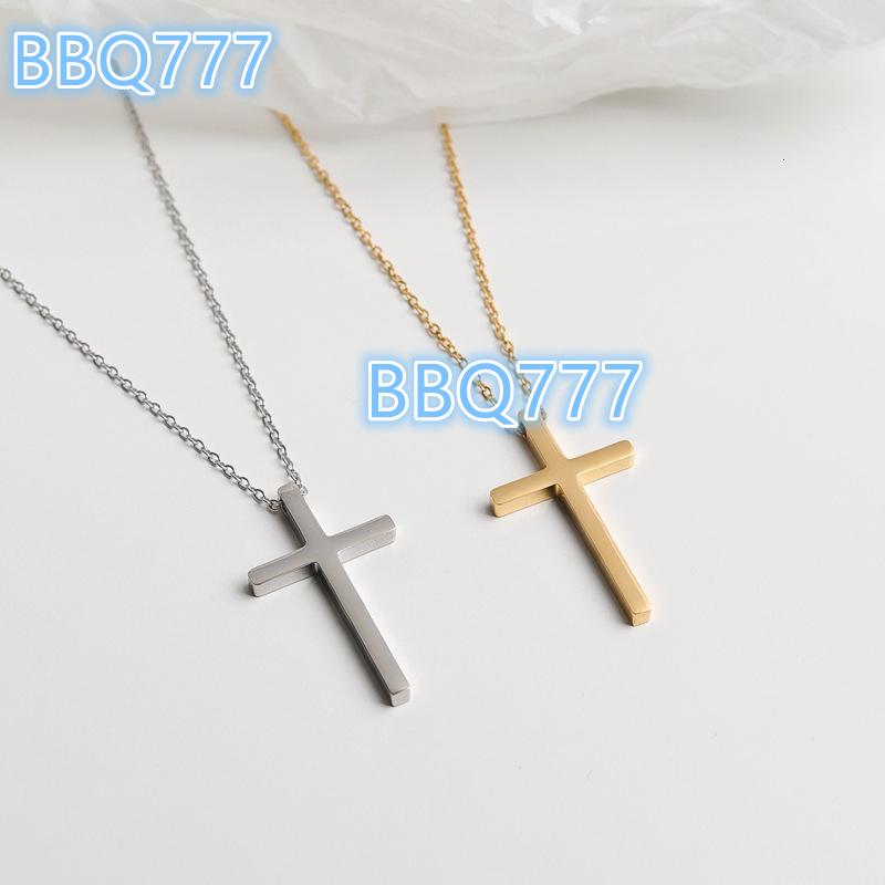 High Quality 18K Gold Plated Stainless Steel Cross Pendant Necklace Dainty Trendy Style for Women Men for Wedding Occasions