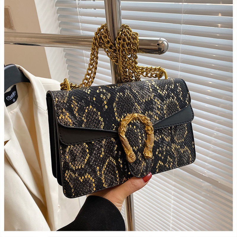 Designer Bag 2025 Luxury Bag Spring New Fashion Retro Underarm Bag For Women Trendy Snake Print Shoulder Bag Versatile Chain Crossbody Bag For Women