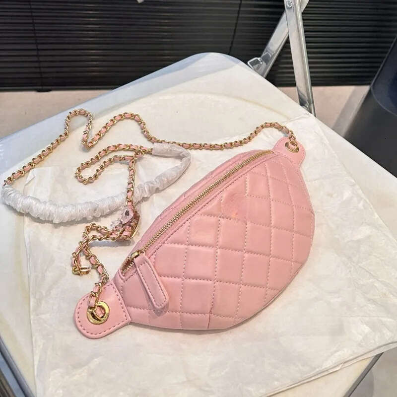 Bum bag Designer Crossbody 24C Chain Waist Bags 23cm Top Quality Chest Multipurpose Enameled button Adjustable Shoulder Bag Leather women wallet Putrse