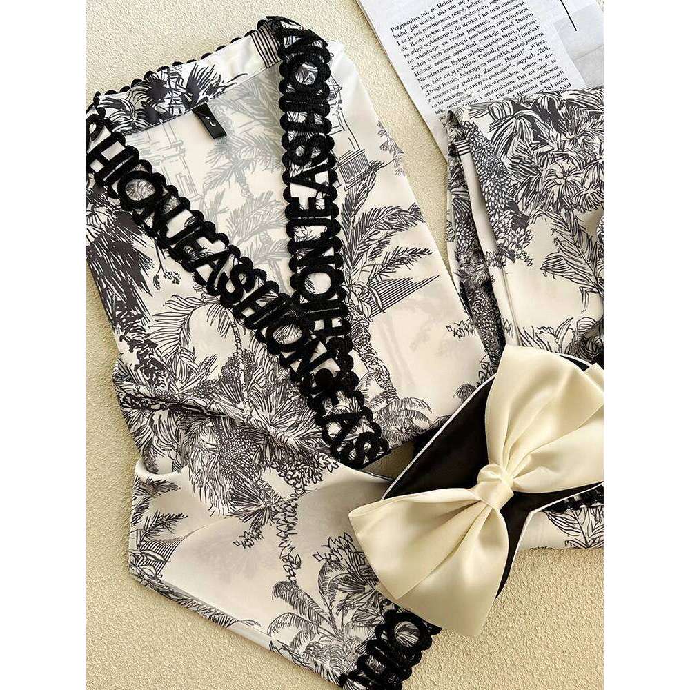 Rich Lady Lace Embroidery V-Neck Ink Painting Spring Summer New Ice Silk Pamas Women's Best Friend Homewear Gift Box