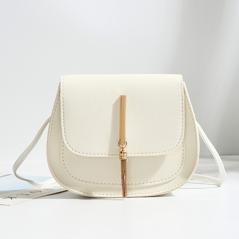 Designers Bag New 2025 Simple Fringed Bag Crossbody Bag Saddle Bag And Mobile Phone Bag