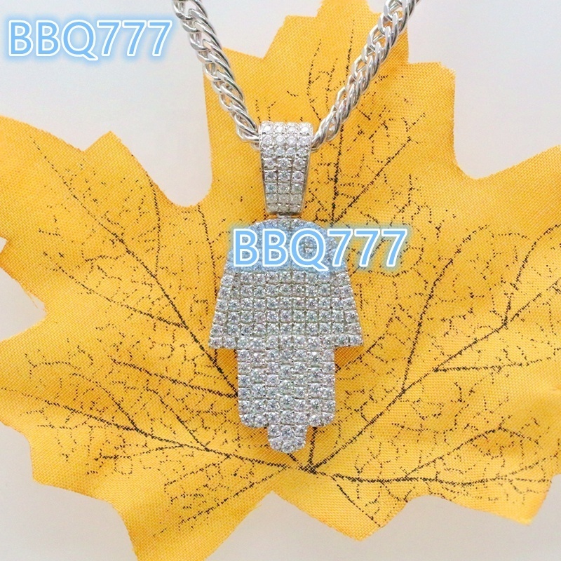 Custom Fine Jewelry Hiphop Sparkling Hand Shape Moissanite Pendant Necklace Sterling Silver925 Iced Out Moissanite Cuban Chain