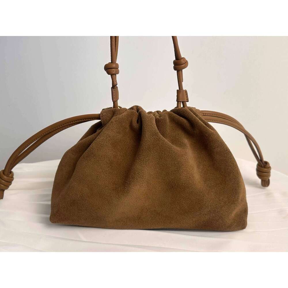 Luxury designer niche natural suede cloud-shaped messenger wallet matte hand bill of lading shoulder