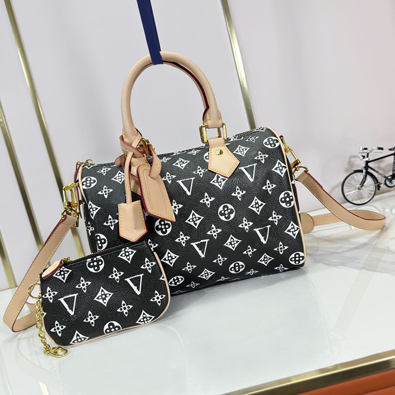 Designer Luxury pillow Shoulder handbag mini bag Classic Unisex Bags Women Leather Denim pink Crossbody Bag Purses luxury boston bag 25cm