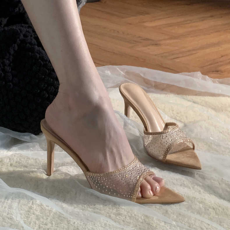 Free shipping designer shoes women high heels white black brown nonslip comfortable breathable outdoor sandals classics