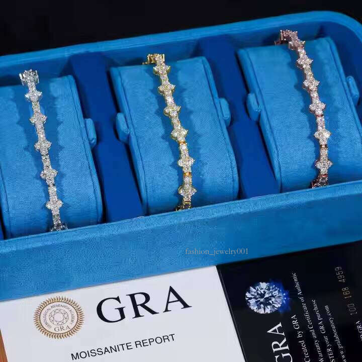 New Design Fashion Women's Sier VVS Silicon Stone Iced Four-Leaf Clover Cross Tennis Chain Bracelet