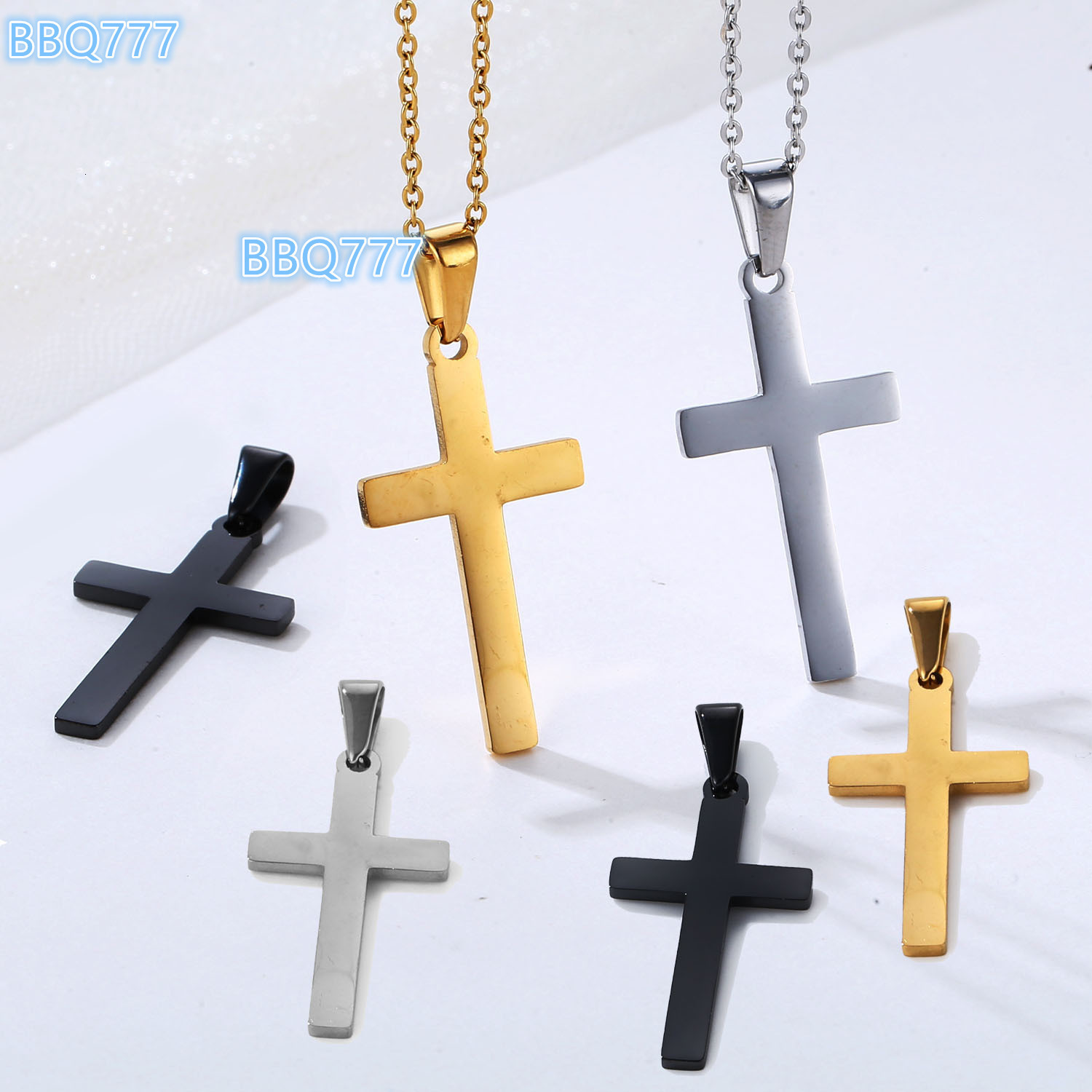 Wholesale Fashion Jewelry Silver Black Gold Plated Stainless Steel Chain Dainty Religious Cross Pendant Necklace for Women Men