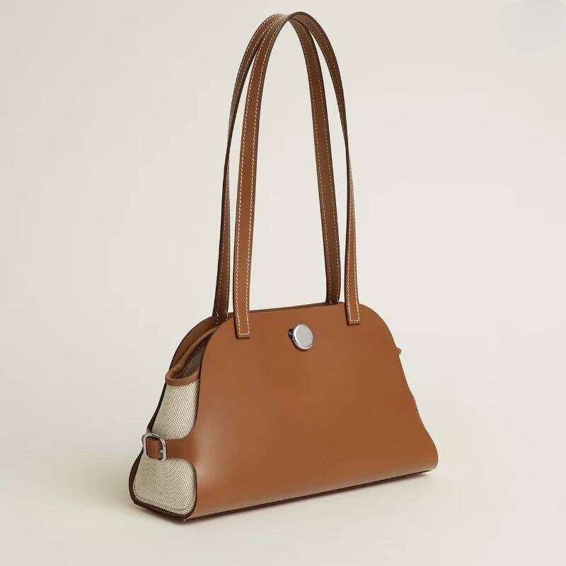 Luxury brand niche high quality underarm shoulder new brand commuter portable lady messenger wallet