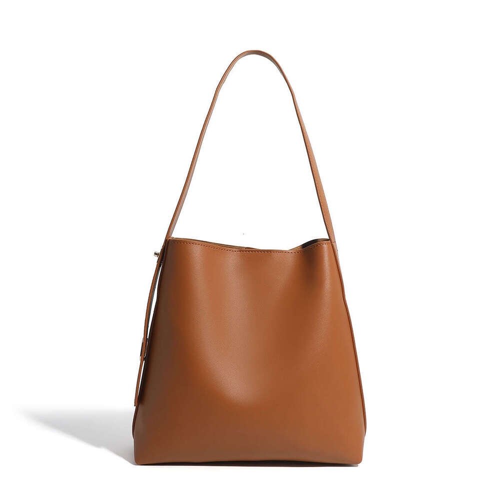 Minimalist Bucket High-End Niche for Women New Trend Large Capacity Commuter Shoulder Crossbody Bag