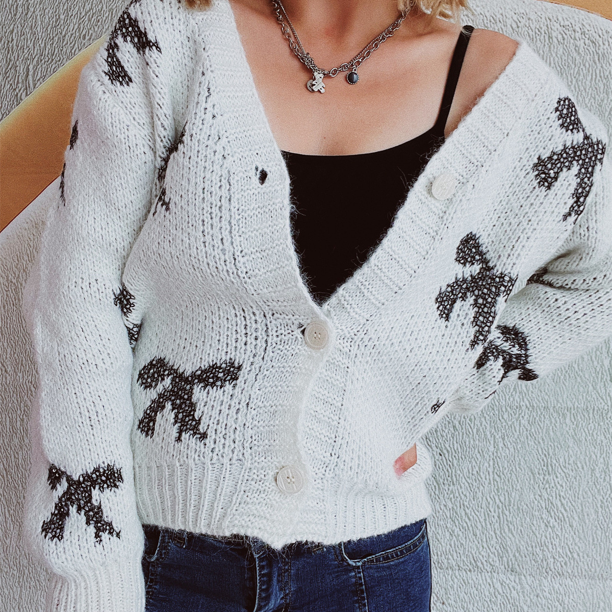 new Free shipping designer sweater for women Commuter sweater simple and fashionable knit base sweater