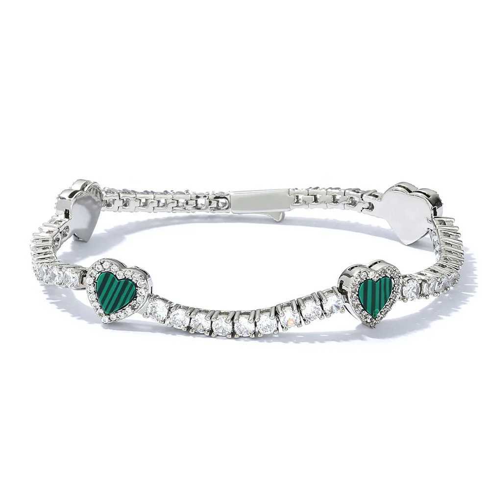 ESKIM Hot Selling Colorful Heart Shaped Tennis Chain 4mm Wide Gold Plated Tennis Bracelet Hip Hop Women Jewelry W250728