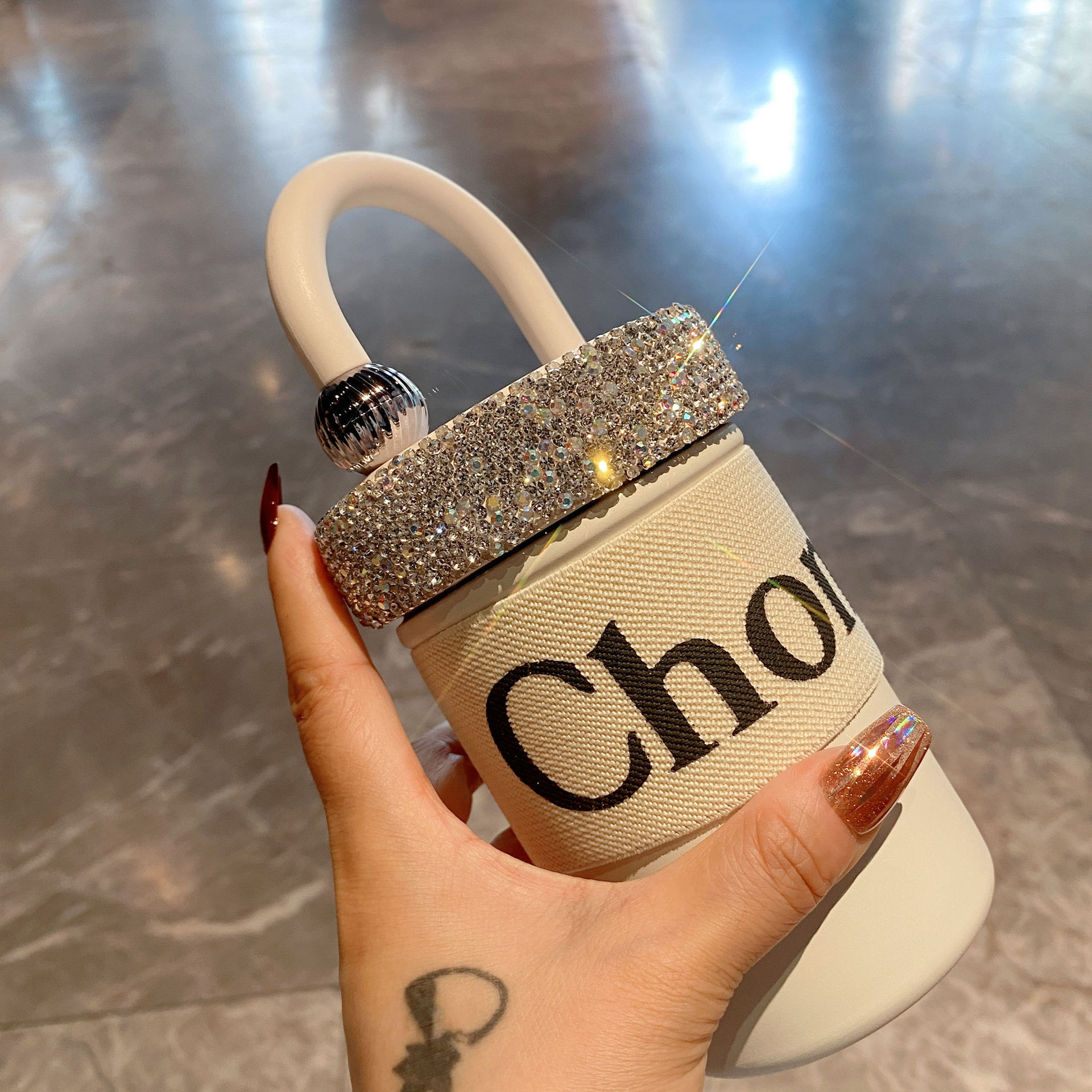 Designer Water Bottle Luxury Crystal Girls Portable Double Wall Vacuum Reusable Coffee Cups Travel Mug Stainless Steel Insulated Thermos Tumbler with 