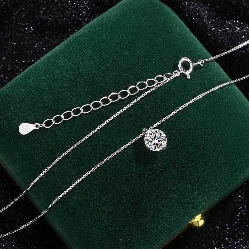 Elegant 2ct Moissanite Pendant Necklace Sterling Silver Chain Certified D Color Gemstone Jewelry Ideal Gift for Women Z250910