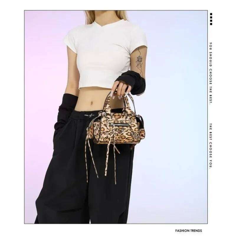 Good-looking Sweet Cool Spice Girl Wind Leopard Print Small Female New Personality Trend All Fashion Handbag Crossbody Bag