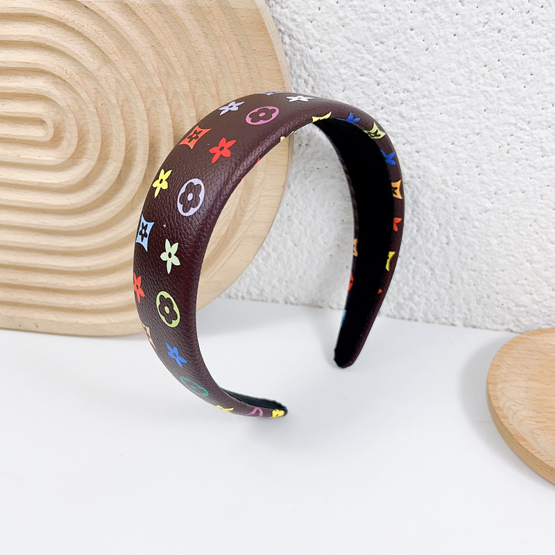 Temperament hair band Korean version leather color printing plaid wide edge hair band hair accessories simple face washing hair pressing hair clip fem