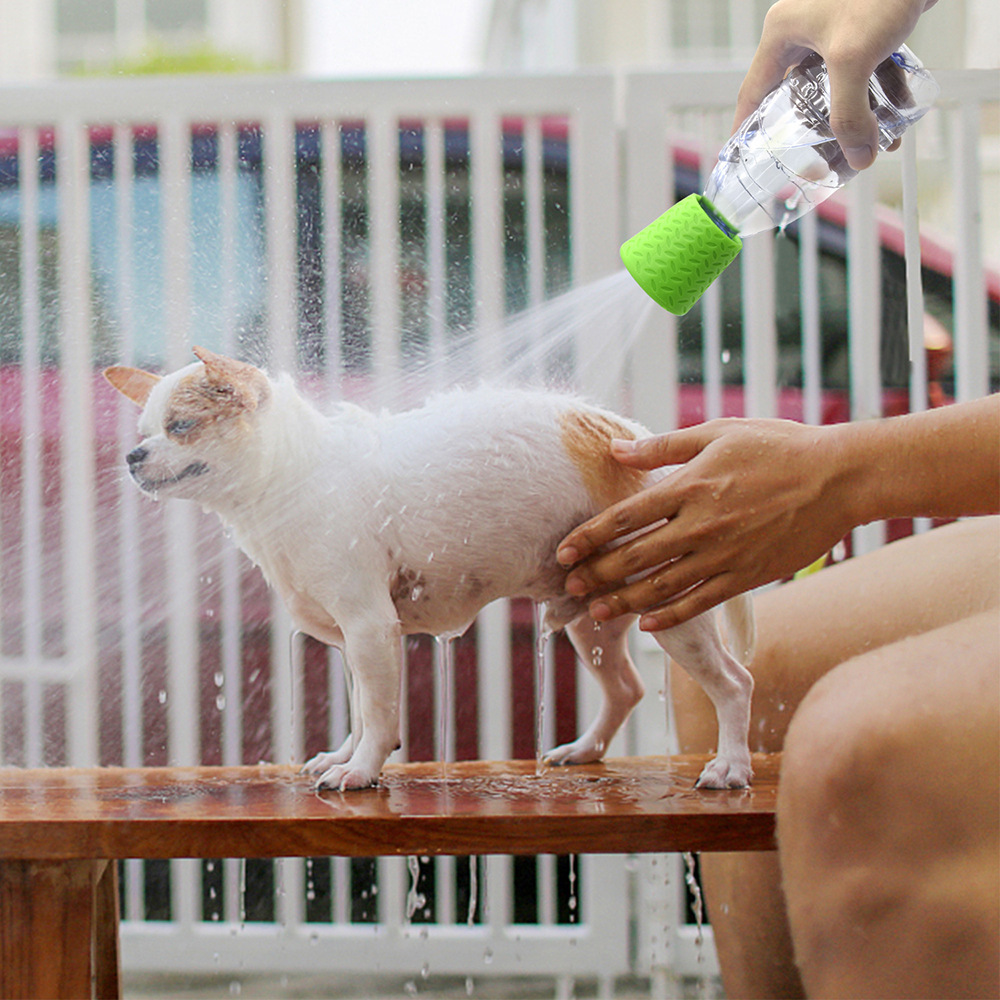 Portable pet cleaning shower head with spray nozzle, outdoor silicone pet shower head