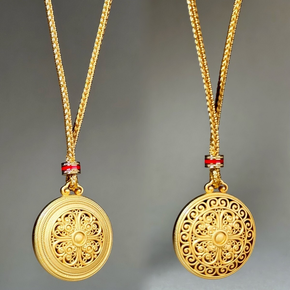 Wei Xue Ancient Color Pixiu Necklace for Women with Compass Rope Chain Old Shop Same Style Pendant Jewelry for Women