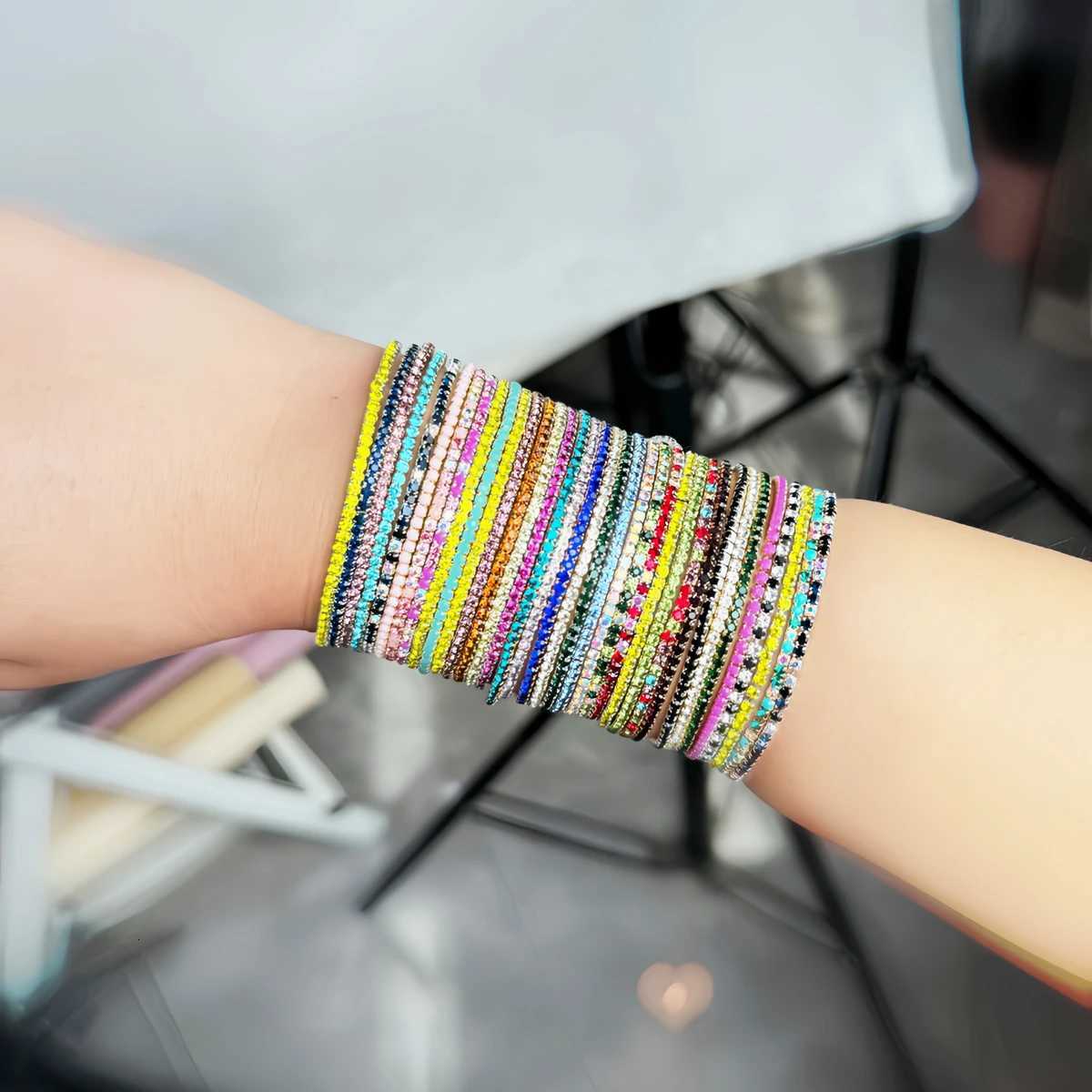 10/20pcs Colorful Sparkling Single Row Rhinestone Inlaid Adjustable Bracelet Set W250728