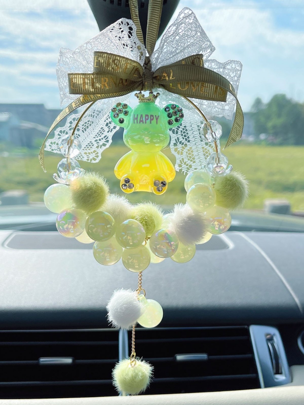 Morandi Bear Car Pendant Healing Rearview Mirror Hanging Ornament Car Interior Decoration Car Accessories for Women 250728