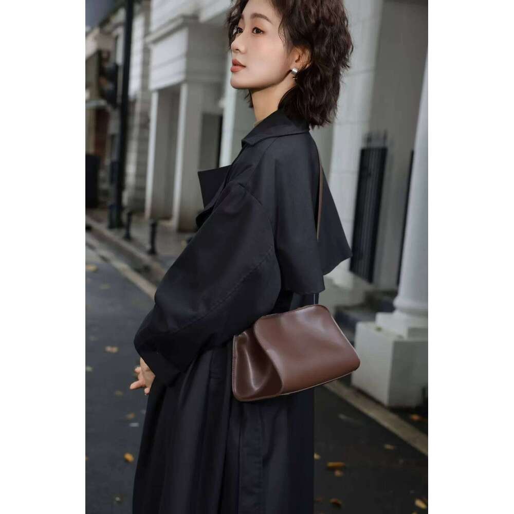 New Fashion Designer Minimalist and Niche Casual Tote All-match Coffee Beige Color Cowhide Leather Women Handbag Armpit Purse