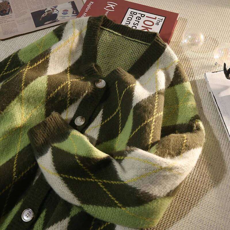 Japanese Retro Rhombus V-neck Cardigan Men in Spring Autumn Loose Thickened Sweater Casual Lazy Style Jacket Aesthetic