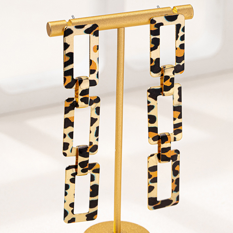 Fashionable leopard print punk style thick chain necklace, women's hip-hop fashion geometric collarbone chain necklace and earring set