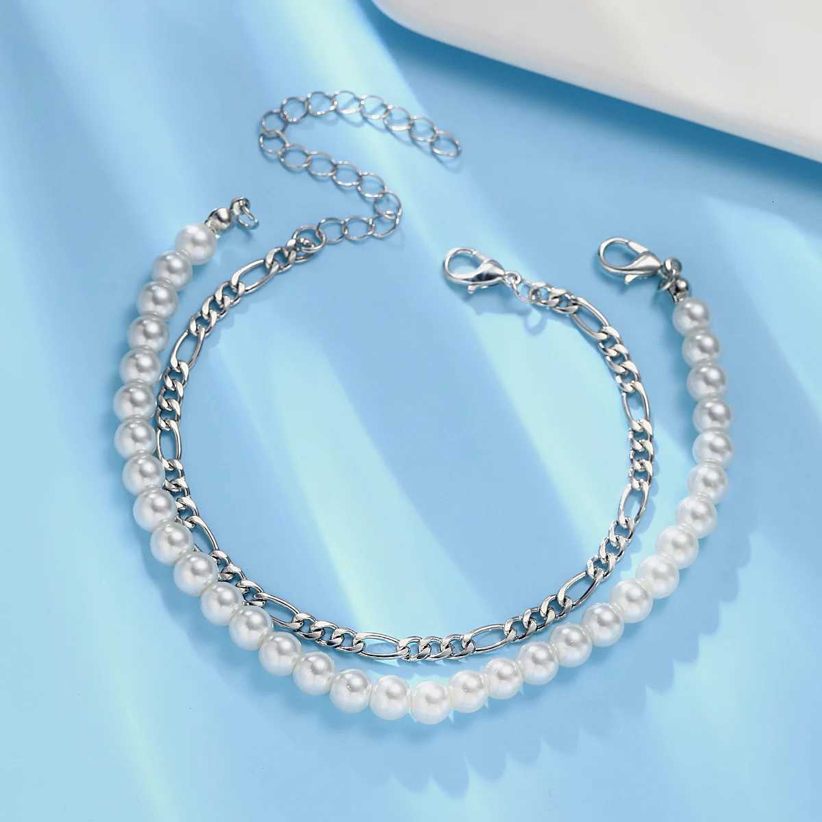 New Fashion Imitation Pearl Chain Bracelet for Men Handmade Classic Figaro Chain Bracelet Mens Jewelry Gifts W250728