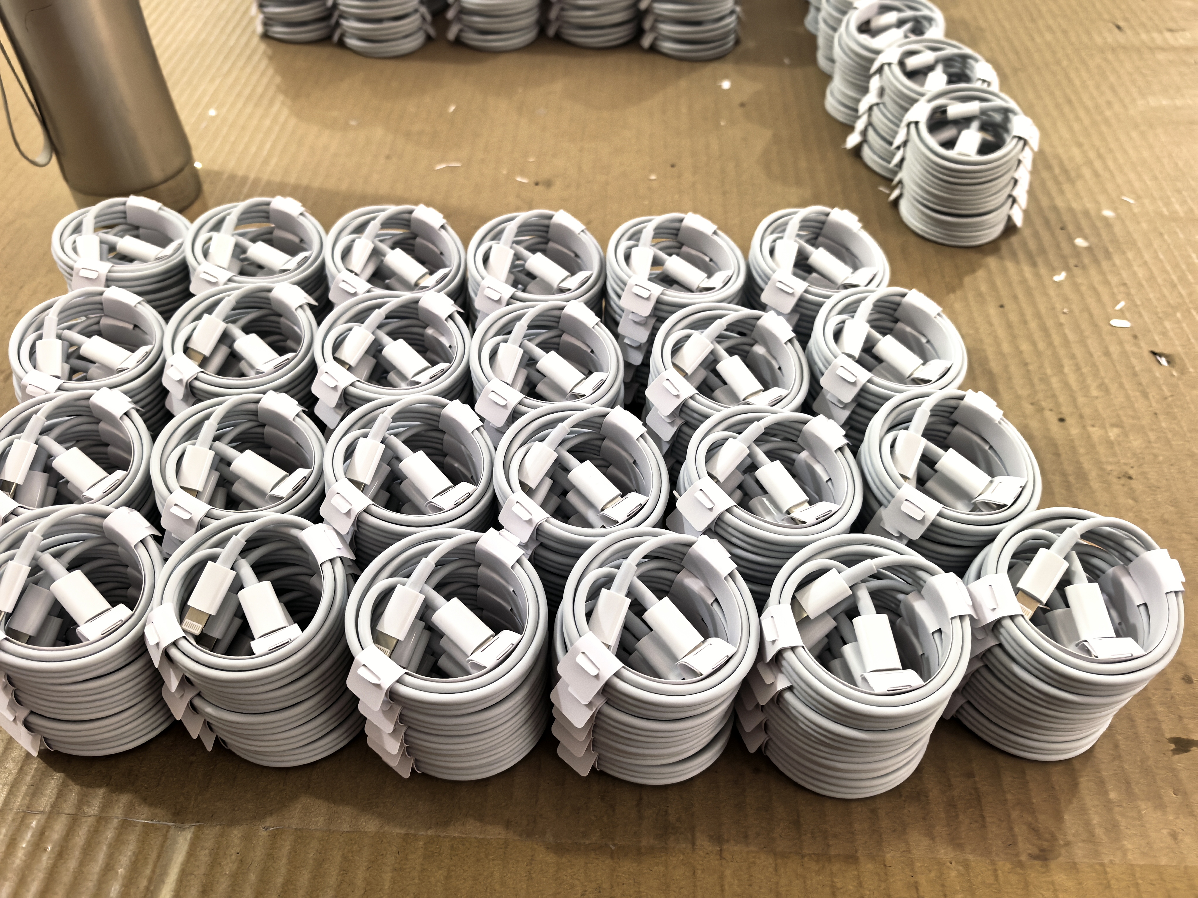 Lightning to usb c charging cable with pure copper wire for iPhone