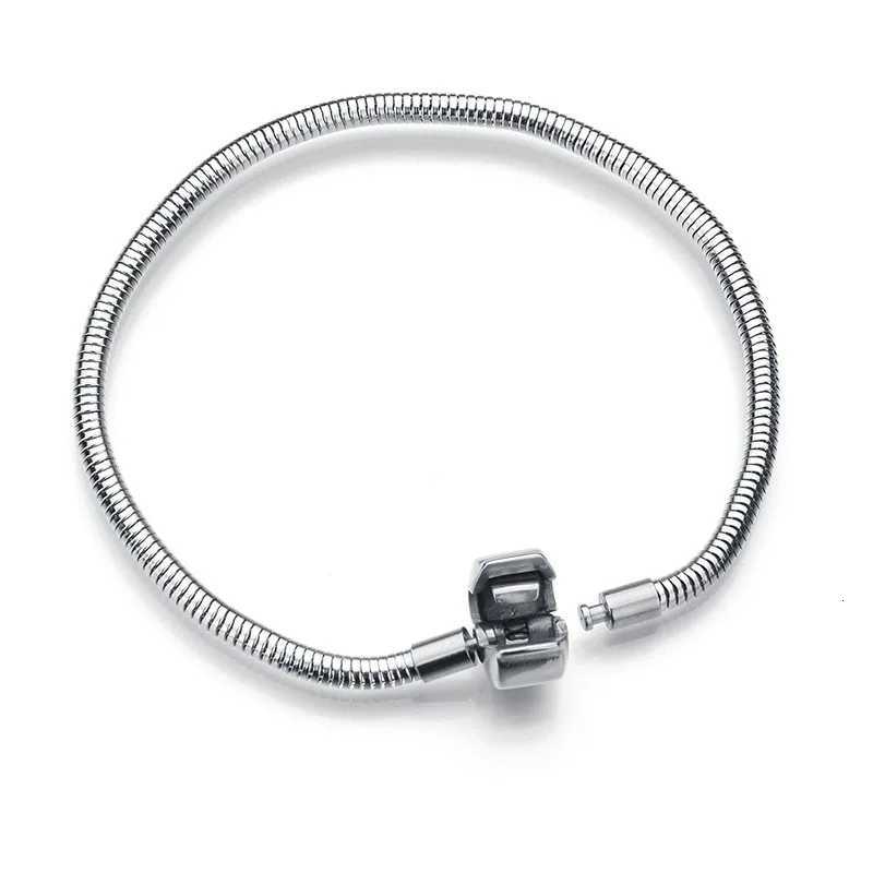 Hot Selling Silver or Gold Color Snake Chain Bracelets Adjustable Stainless Steel Never Fade For Women Jewelry Mens Birthday W250728