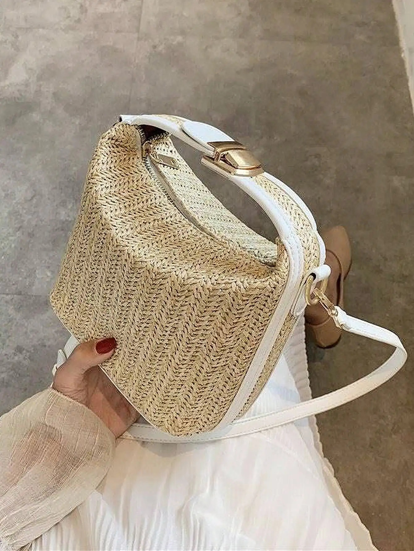 2024 Summer Grass Weaving Small Bag Casual Womens Handheld One Shoulder Crossbody 250725