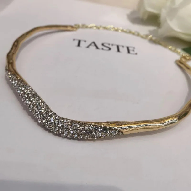 European American Style Simple Metal Irregular Lava Water rhinestone Choker Necklace for Womens Jewelry 250723