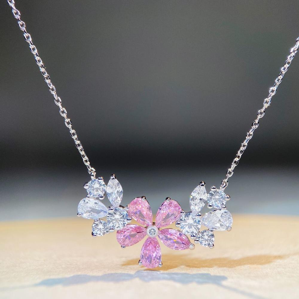 S Pure Sier Flower Necklace for Women Fashionable Versatile Simple HW Same Style Collarbone Chain Live Streaming Jewelry for Women