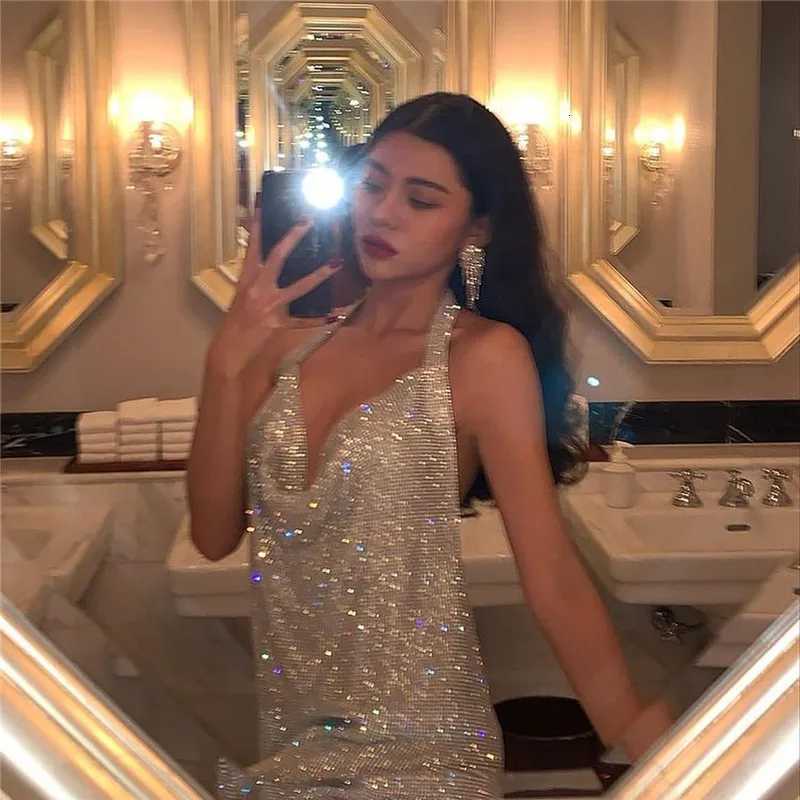Bling Rhinestone Backless Dress Sexy Deep V Neck Sleeveless Side Split Halter Dress for Nightclub Party Evening Dresses Z250728