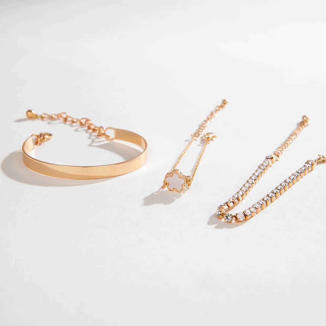 3Pcs/Set Bohemia Minimalism Metal Rhinestone Chain Bracelet Set for Women Metal Bangle Gold Color Jewelry Gifts W250728