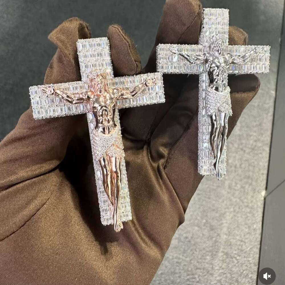 Custom Hip Hop Chain Sier Vvs Moissanite Lab Dia Iced Out Jewelry Cross Pendant