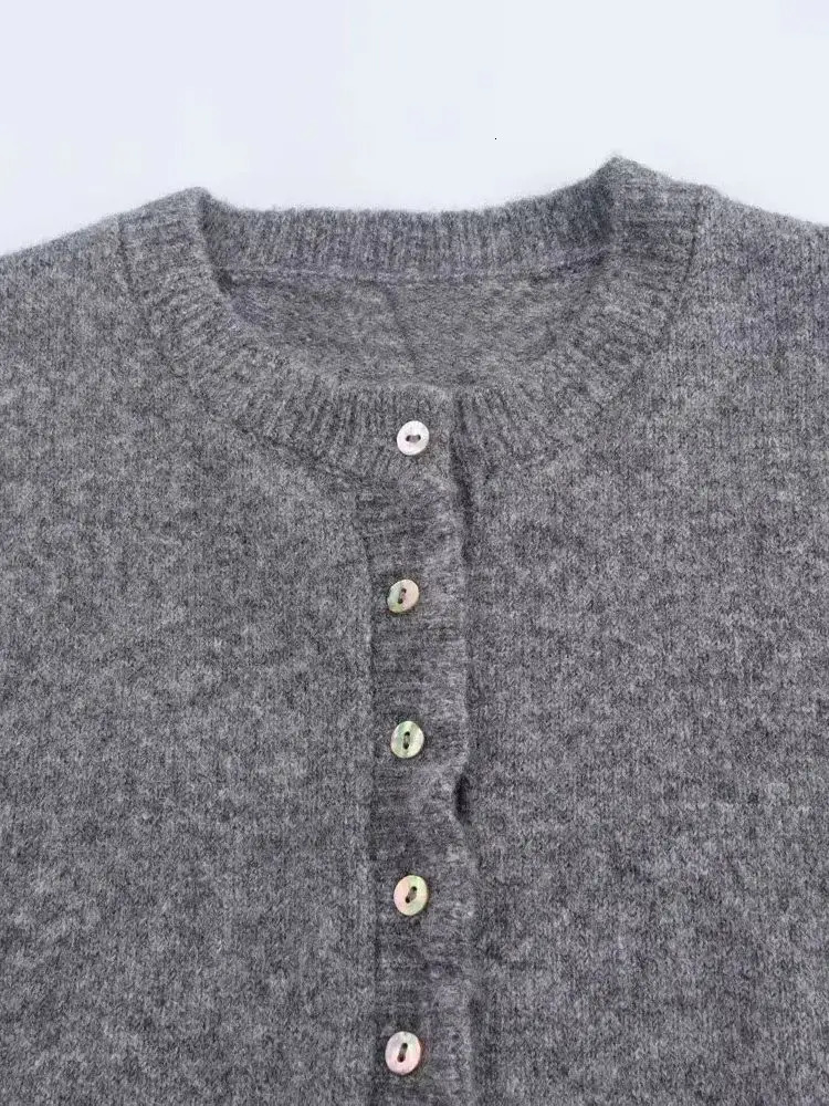 Womens European American French n Sweaters Female Elegant Simple Layered Decoration Versatile Knitted Cardigans 250728