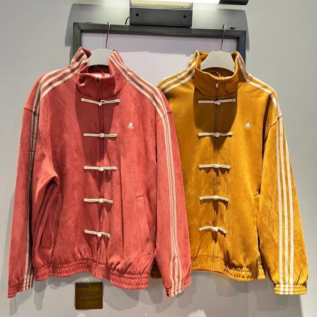 Designer Mens jackets Vintage Hip Hop Harajuku Letter Patchwork Leather embroidery Streetwear Men Unisex Coats chinese-style stand-up collar button-button jacket