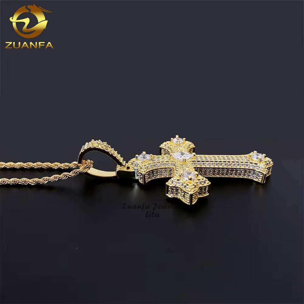 High Quality Hip Hop Sterling Sier Iced Out Charm Moissanite Cross Pendant for Men