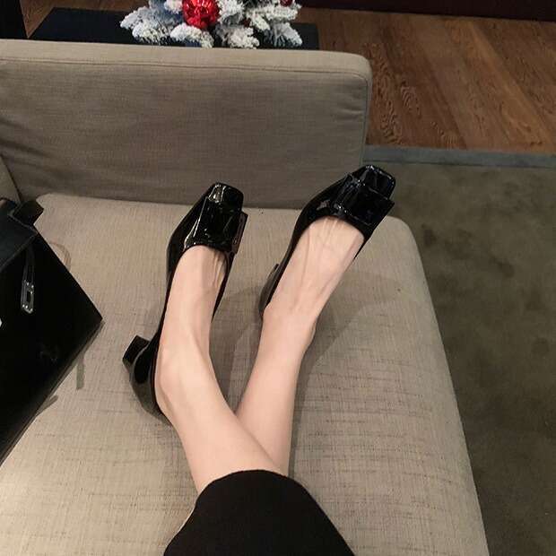 Designer Same Classic Buckle Commuter Chunky Gentle Style Square Toe Elegant Temperament High Heel Single Shoes Spring