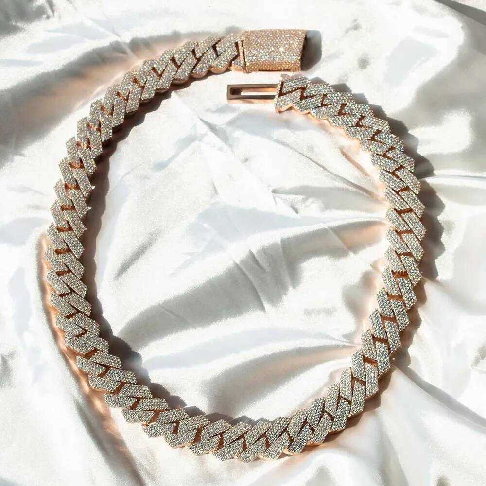 Pendant Necklaces Men Pendant Custom Hip Hop Necklace Jewelry Vvs Sterg Sier Def 20mm Dia Moissanite 14k Rose Plated Cuban k Chain