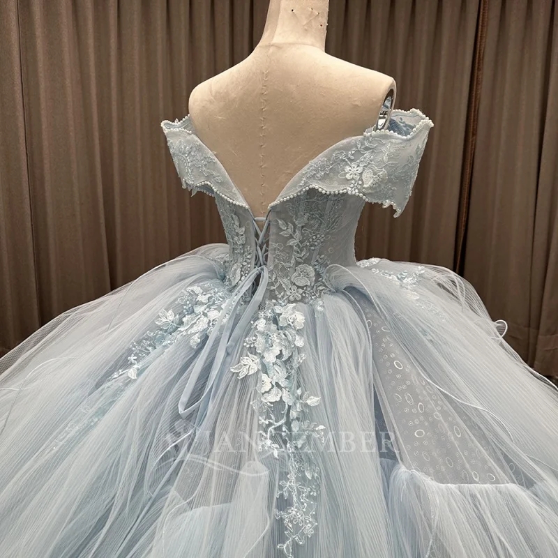 Light Sky Blue Princess Quinceanera Dresses Appliqued Lace Beading Tull Tiered Sweet 16 Dress Sweetheart Ball Gown Vestidos 15 Anos