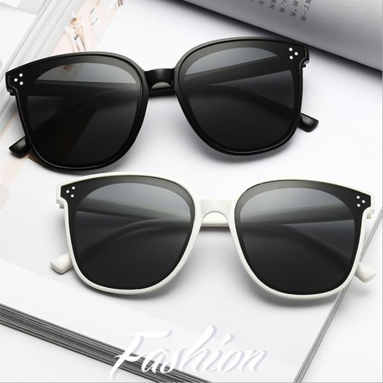 Free Shipping 2025 New Designer Sunglasses Large Frame Series Sunglasses Fashion Simple Elegant Retro Personality Celebrity Hot-selling Sunglasses