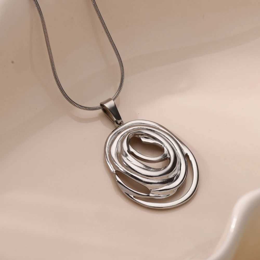 Geometric Oval Pendant Necklace for Women Stainless Steel Gold Color Necklace for Christmas Party Jewelry Gift Z250910
