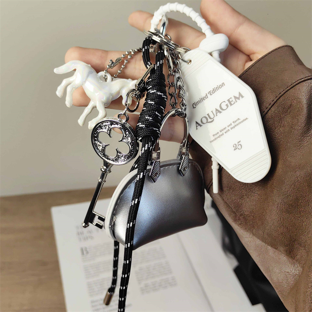 INS Style Simple Silver Bag Keychain Laser Pony Key Pendant Unisex Bag Accessory