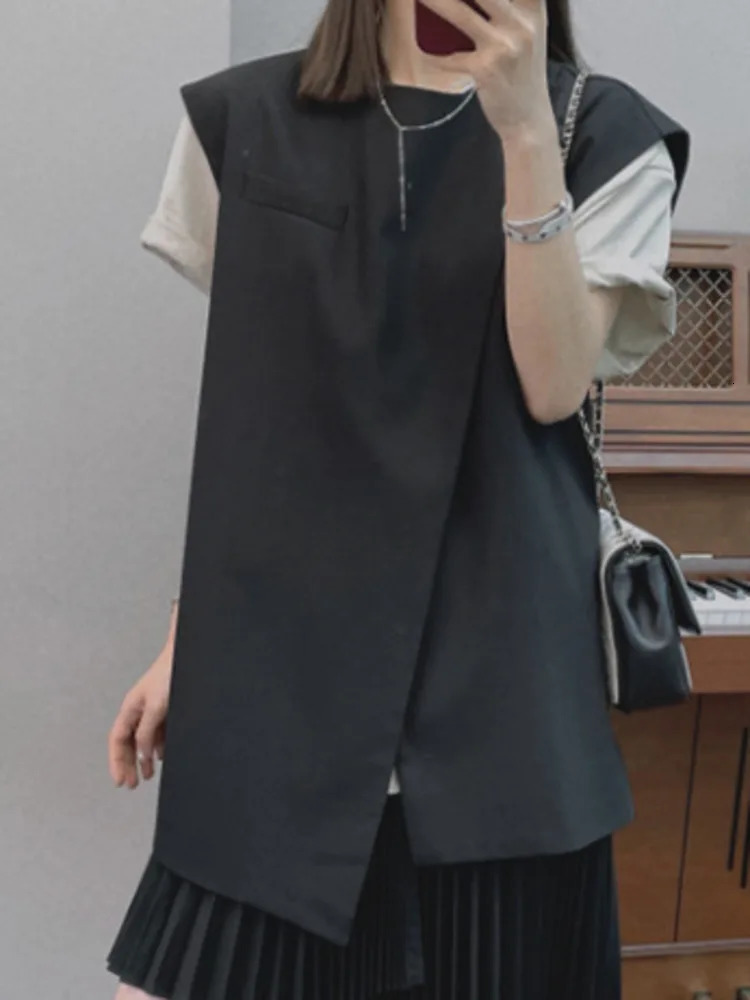 LANMREM Korean Vest Coat For Women Round Neck Sleeveless ner Irregular Solid Coats Female Clothing 2YA3562 250709