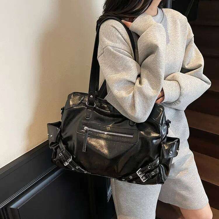 Large Capacity Messenger Bag Women Waterproof Nylon Shoulder Tote 15" Laptop Compartment for Business Trip Airport Commute