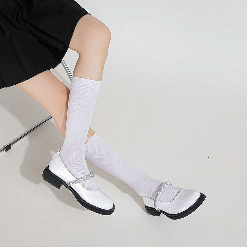 2025 Autumn New Mary Jane Casual Rhinestone Strap Thick Sole Shallow Mouth Round Toe Women's Patent Leather Single Shoes