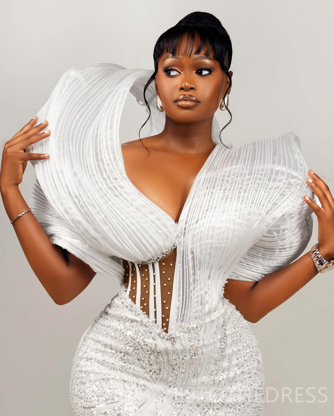 2025 Ivory Prom Dress Evening Dresses Mermaid Formal Gowns For Black Women Sleeveless Beaded Lace Birthday Dress Second Reception Gowns AM2551